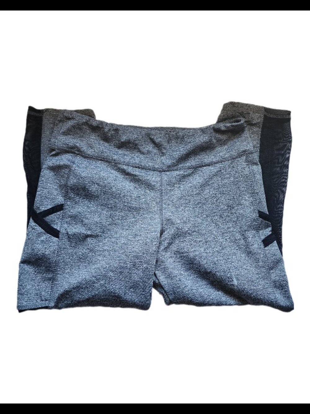 10/$10 - Capri Length Athletic Leggings